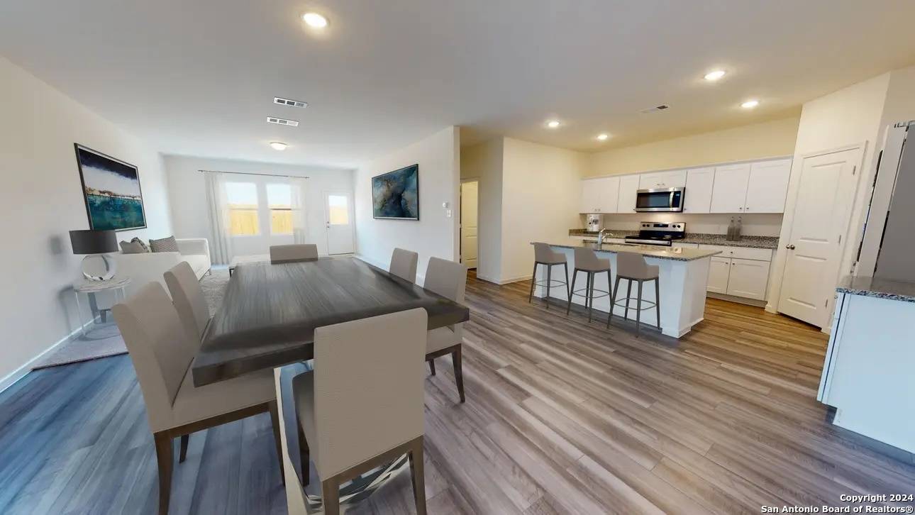 San Antonio, TX 78252,7721 Fox View