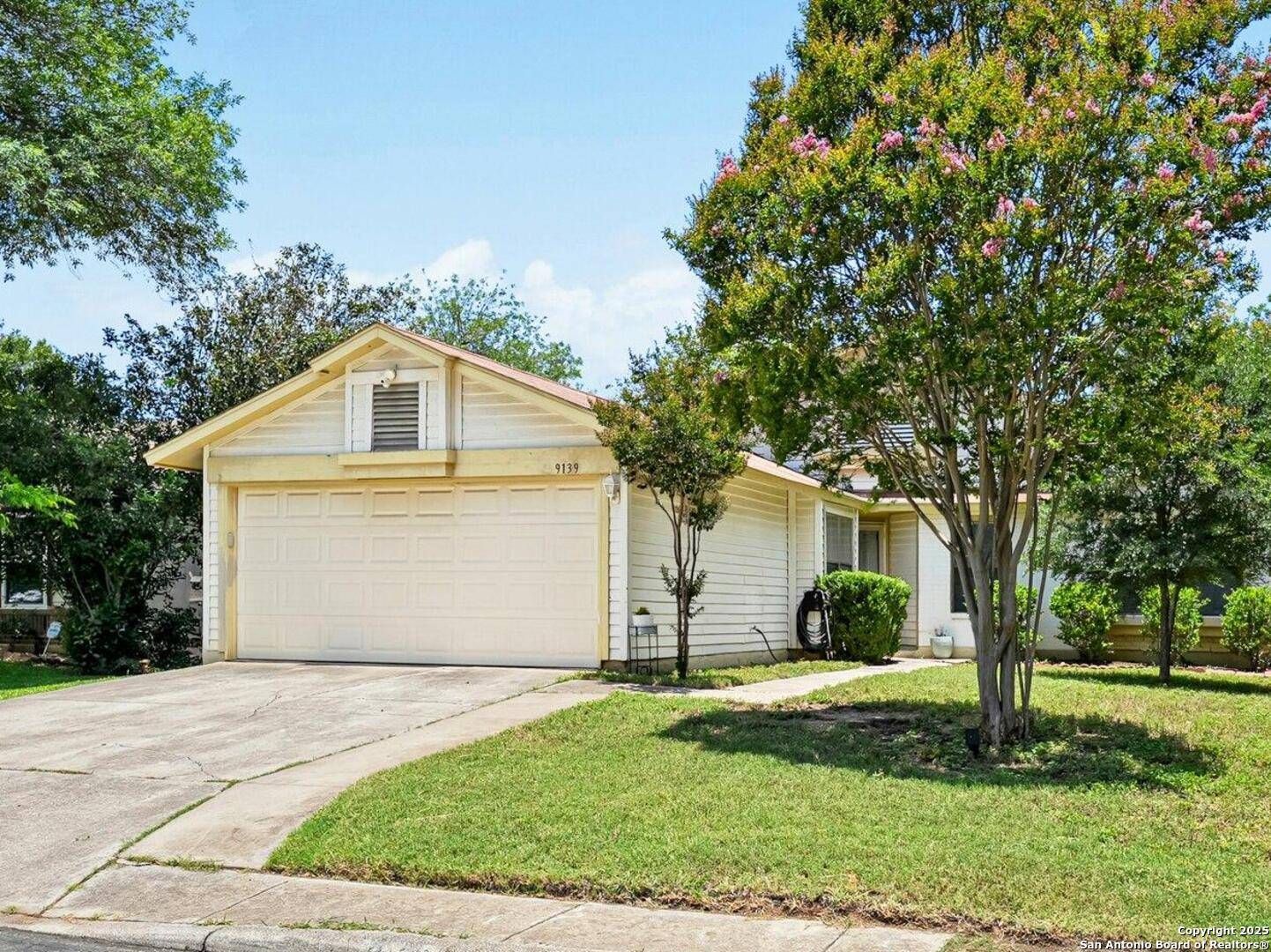 San Antonio, TX 78250,9139 Tree Village