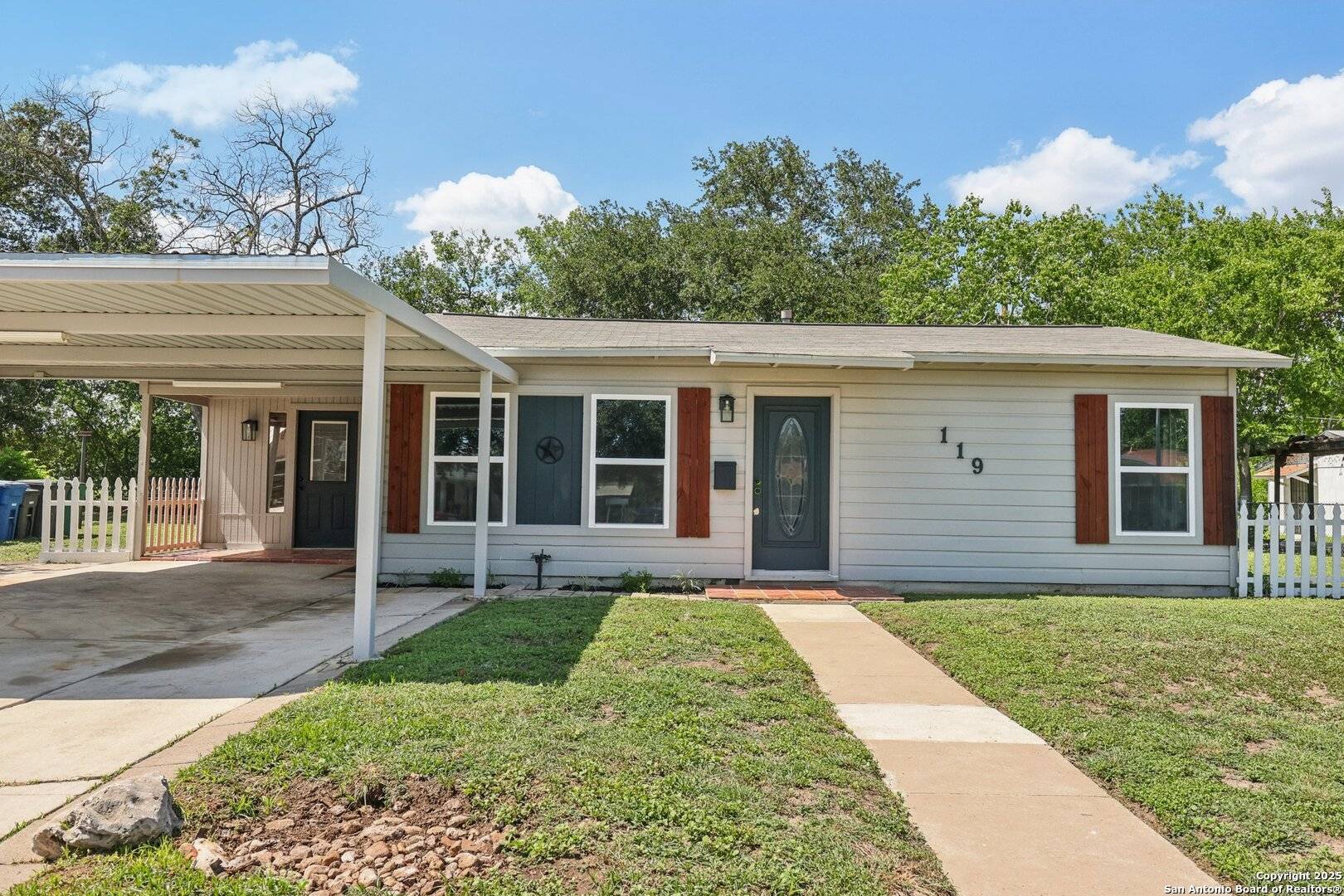 San Antonio, TX 78221,119 E Vestal
