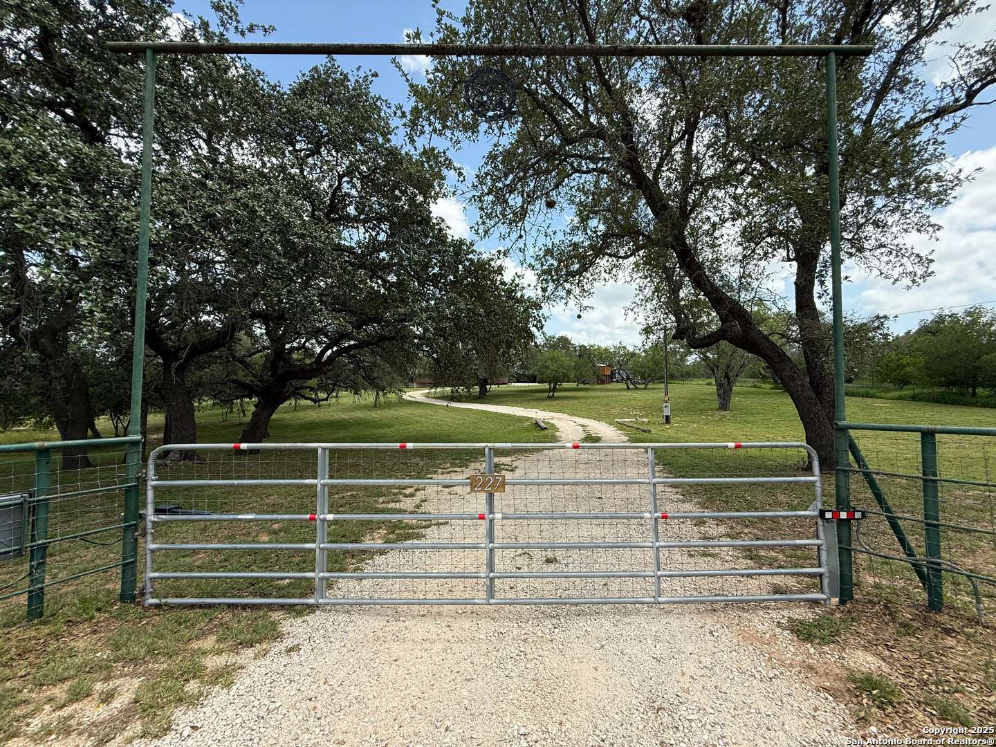 Lytle, TX 78052,227 River Bluff