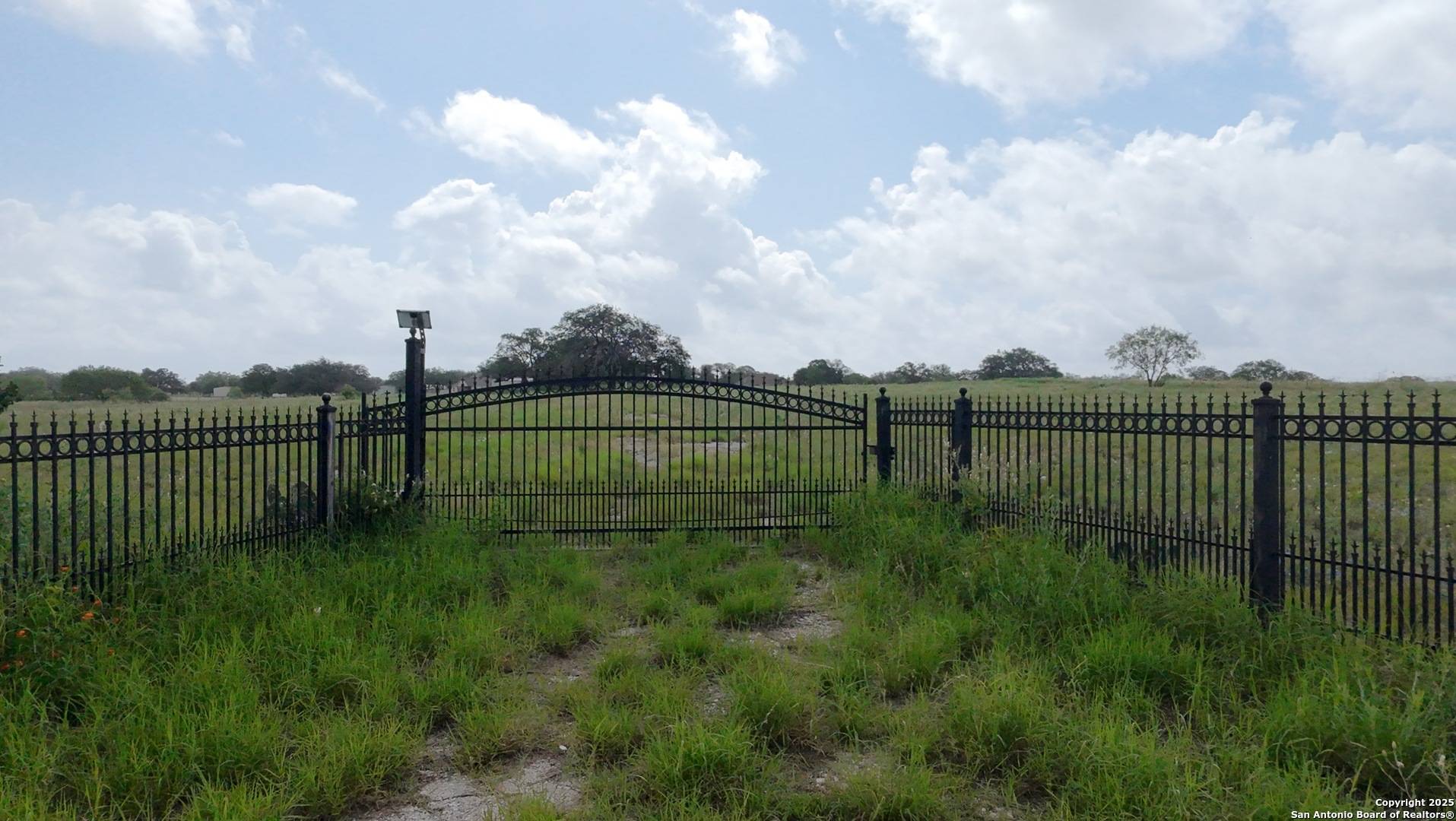 Natalia, TX 78059,LOT 2 County Road 6723