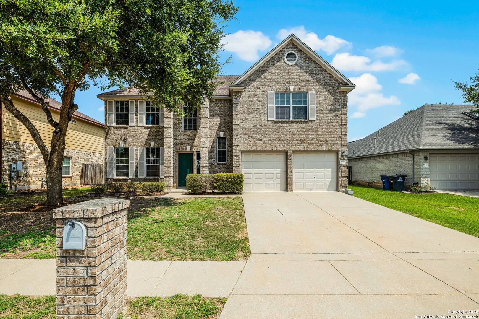 New Braunfels, TX 78130-3419,958 River Terrace