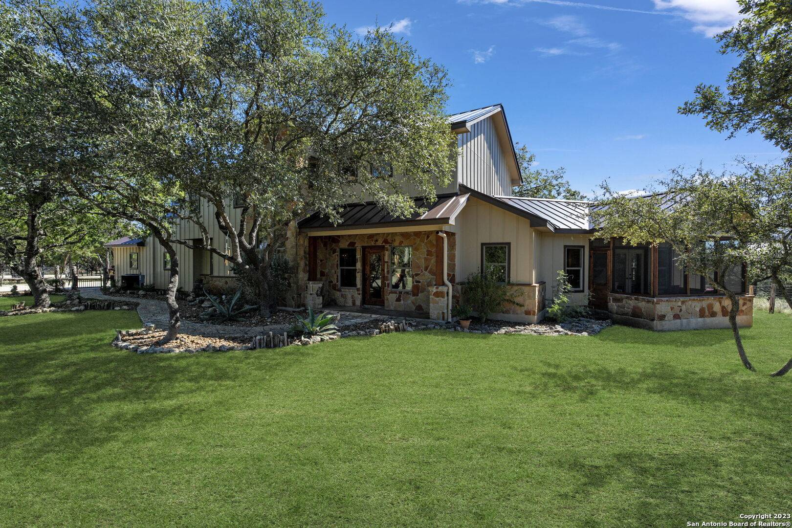 Bandera, TX 78003-4564,849 MADRONA RIDGE DR