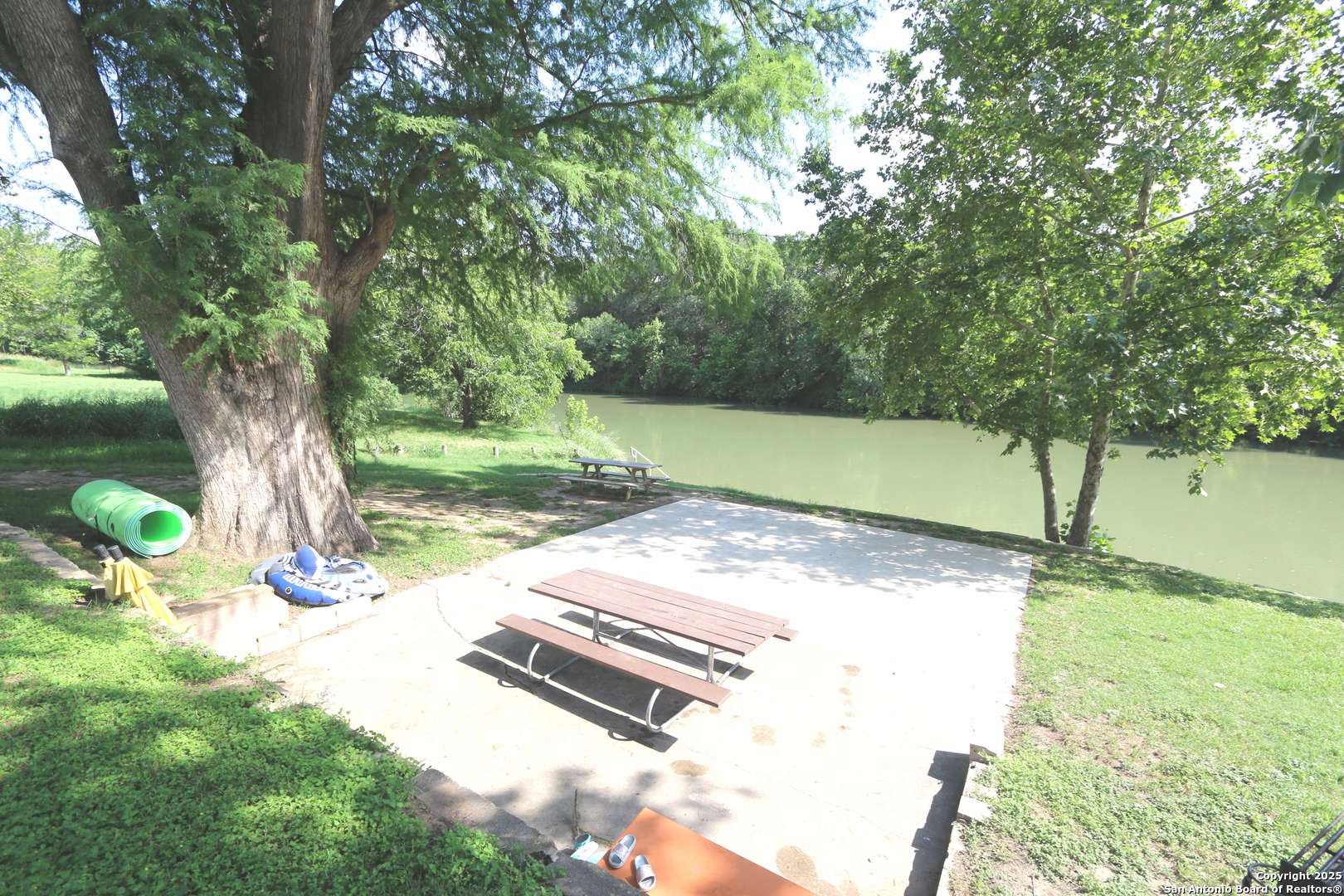 New Braunfels, TX 78130,1228 Rivercrest