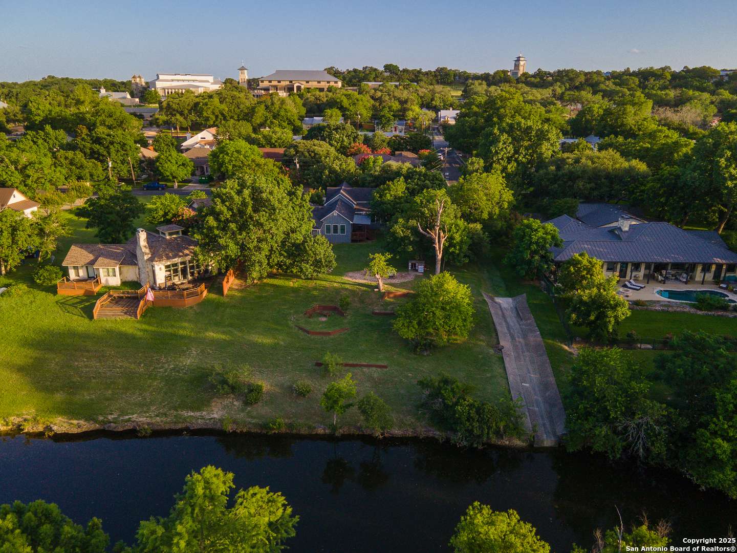 Boerne, TX 78006,136 Evergreen