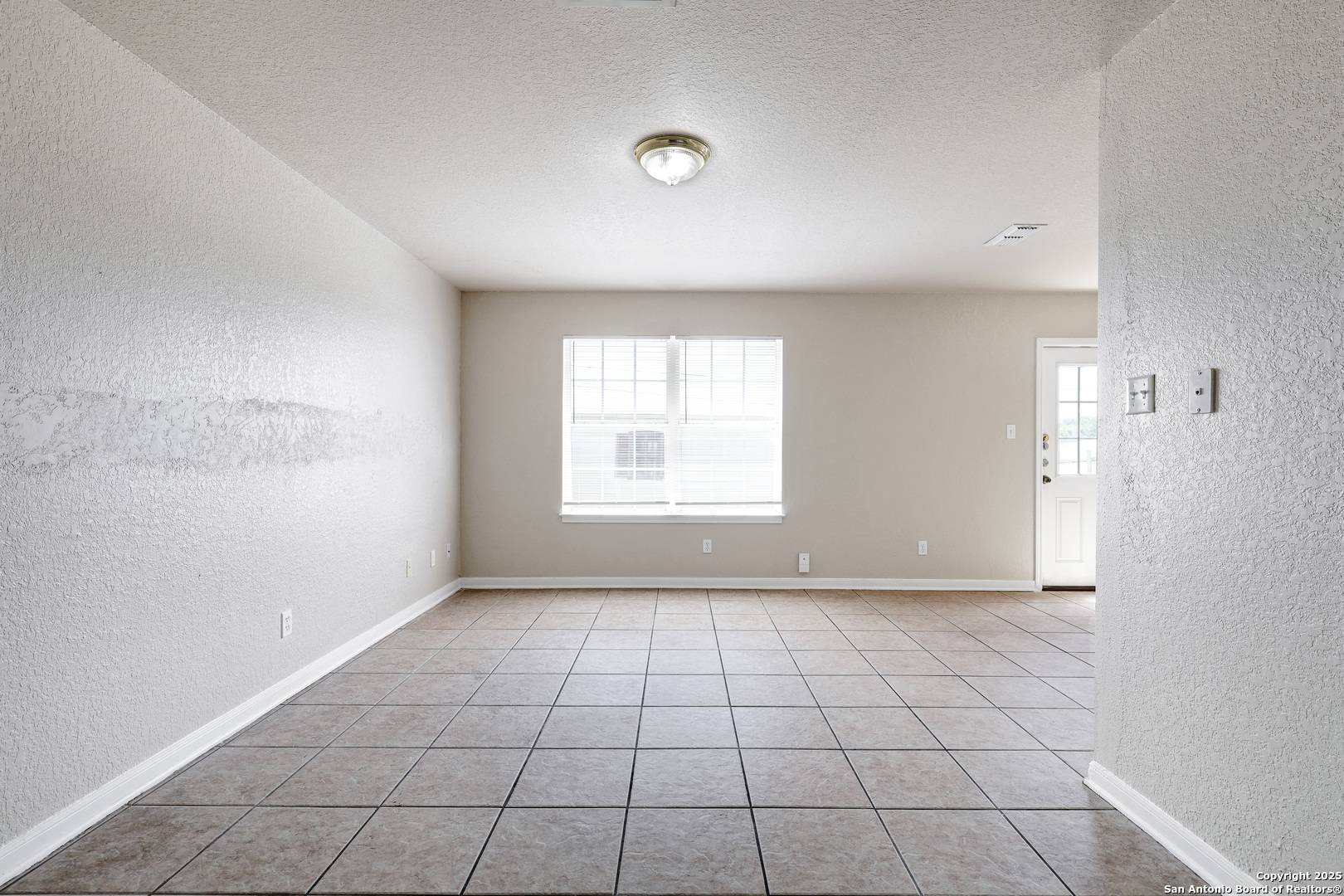 San Antonio, TX 78233,13603 Woodstone Way