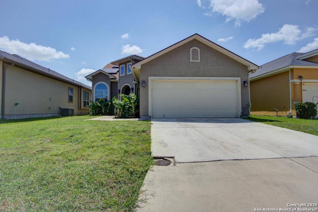 Converse, TX 78109,3915 Bacall