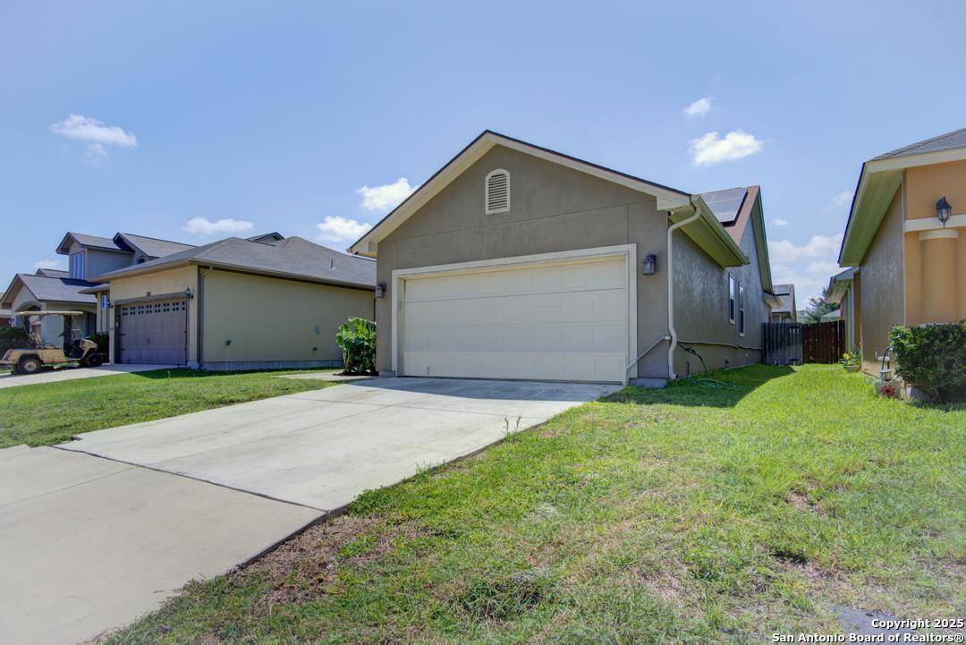 Converse, TX 78109,3915 Bacall