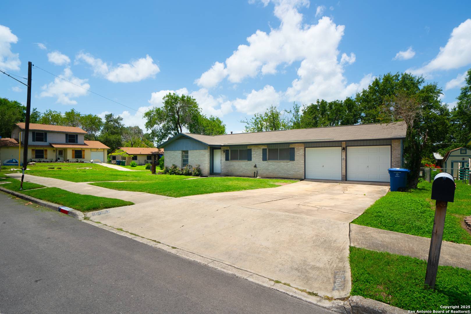 San Antonio, TX 78217,10803 Edgecrest