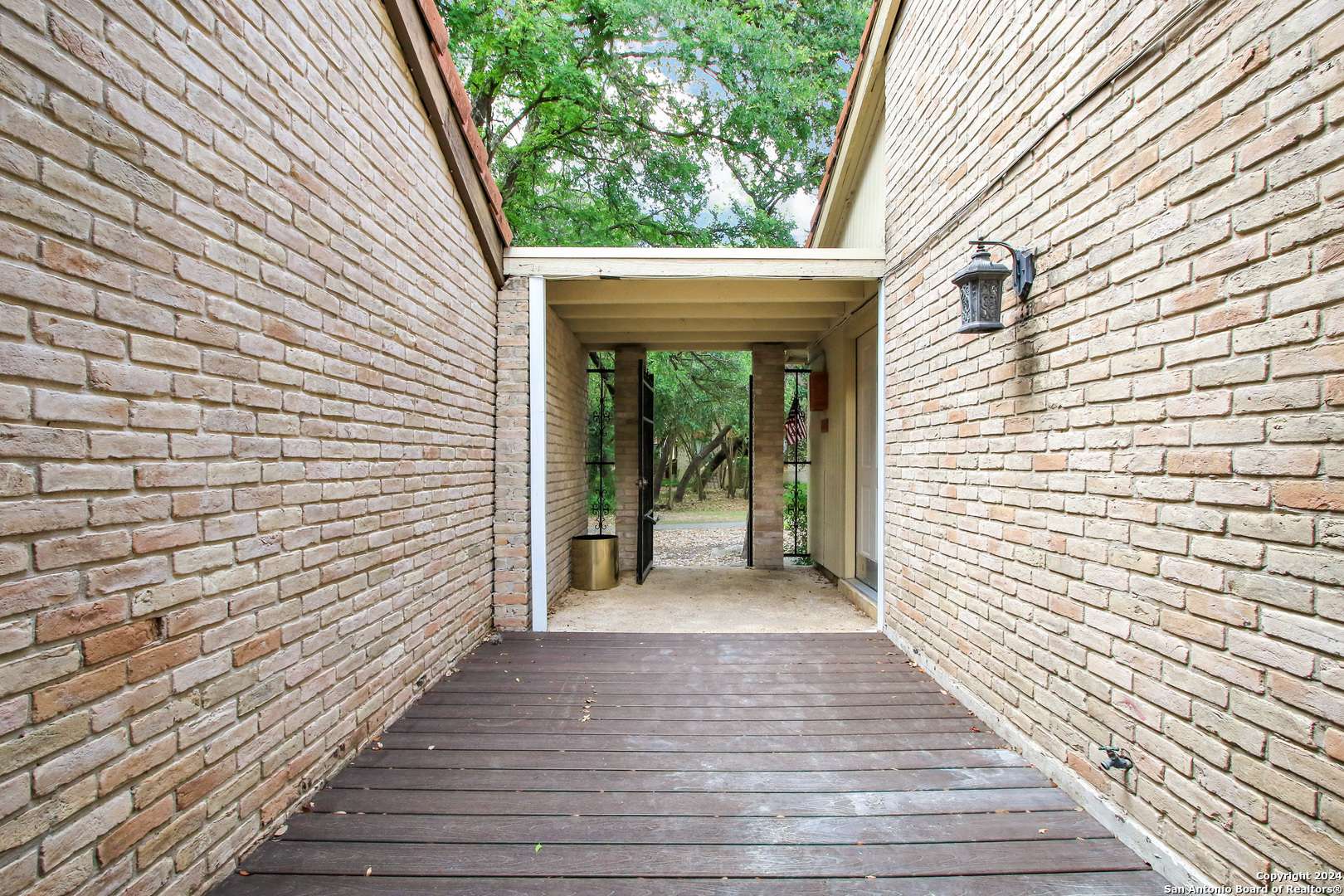 San Antonio, TX 78230,11635 Open Meadow
