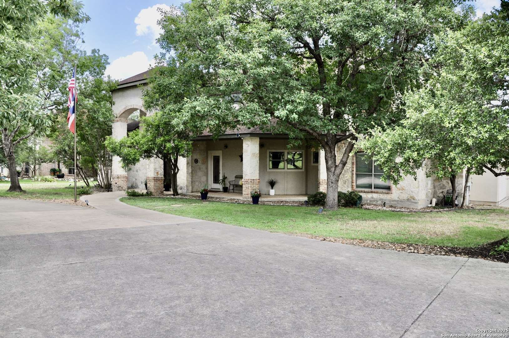 Spring Branch, TX 78070,1411 Frontier