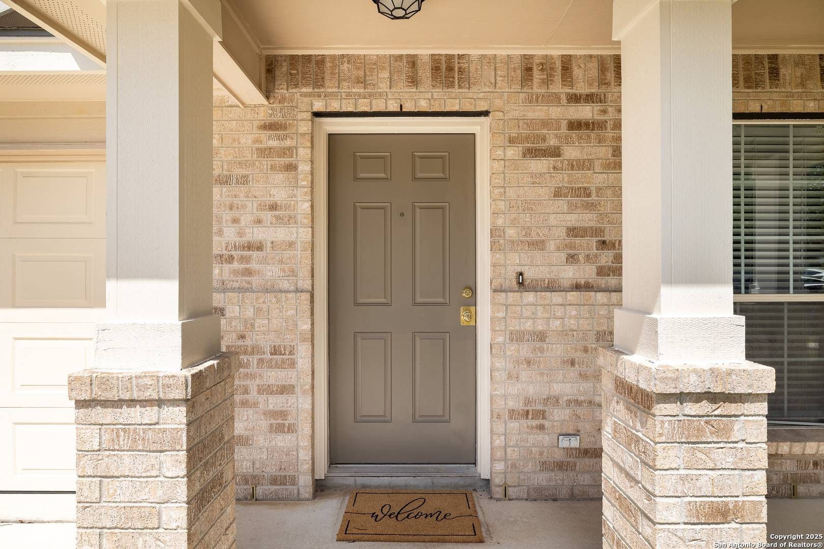 San Antonio, TX 78254,9602 Mustang Farm