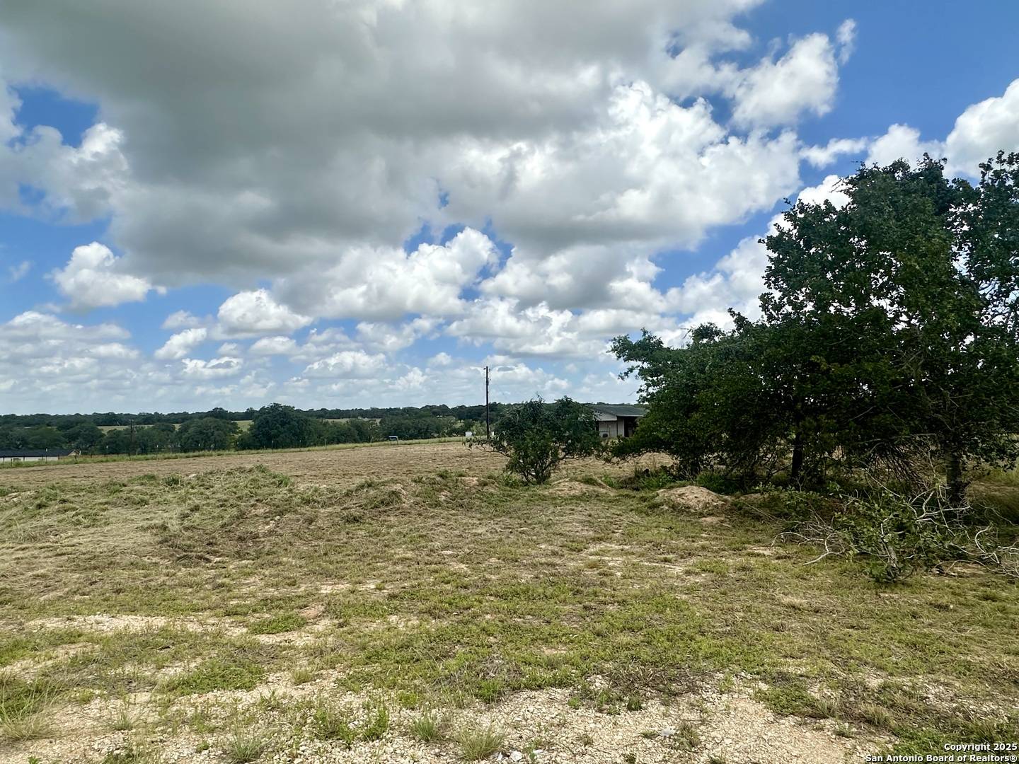 La Vernia, TX 78121,713 Sunrise Ln