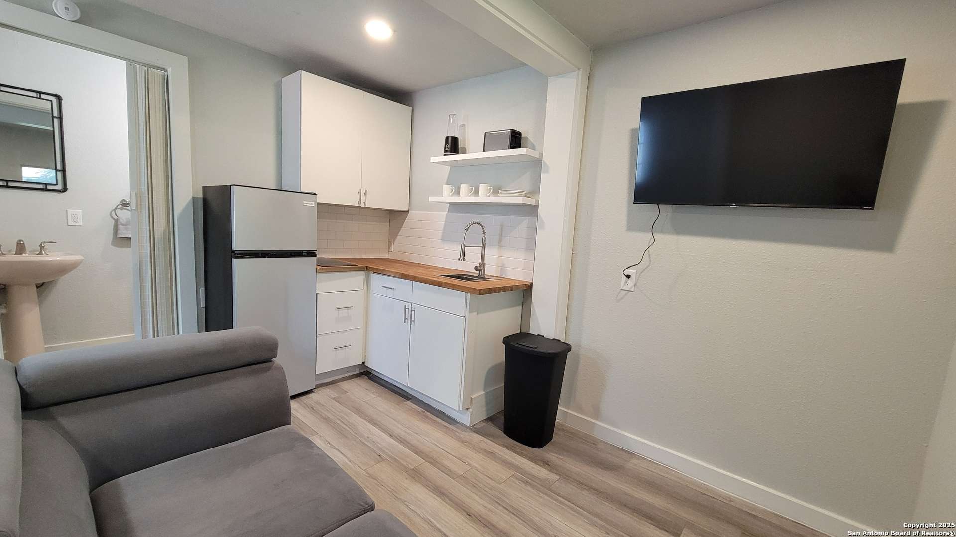 San Antonio, TX 78210,725 Aransas