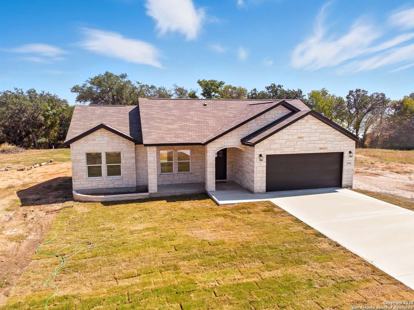 Atascosa, TX 78002,16724 Tapatio St