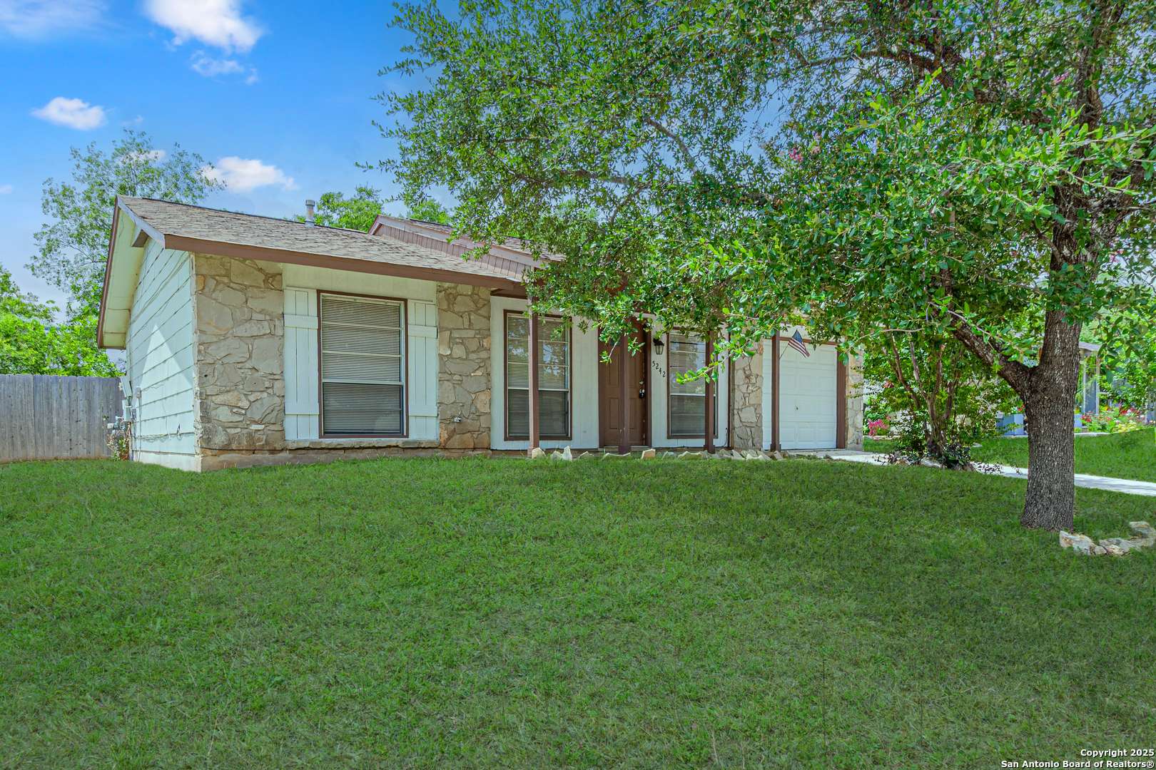 San Antonio, TX 78218,5242 Village Haven