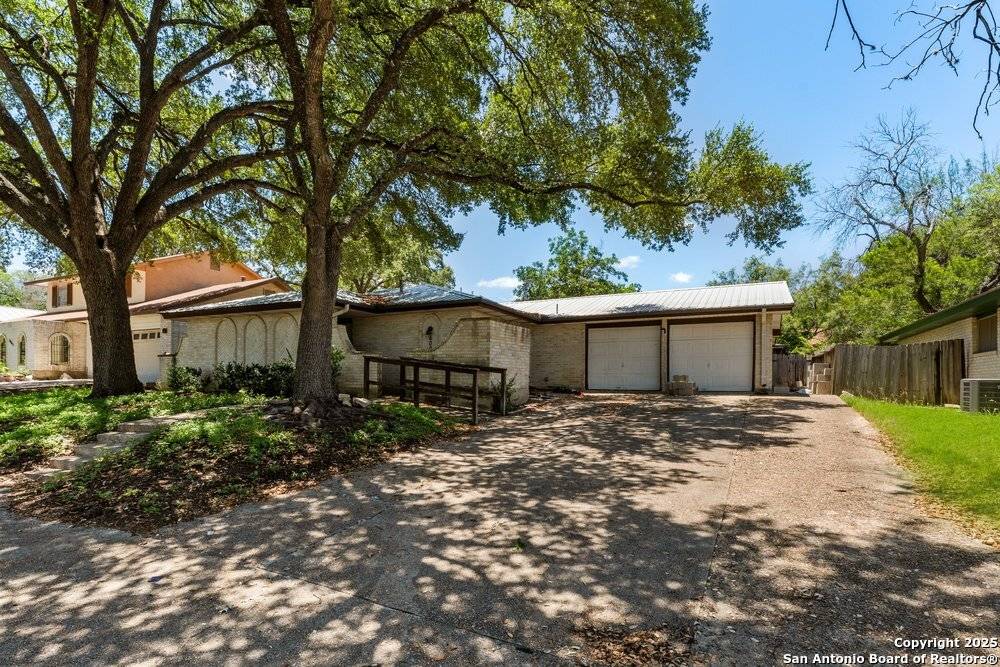 San Antonio, TX 78240,6006 Forest Ledge