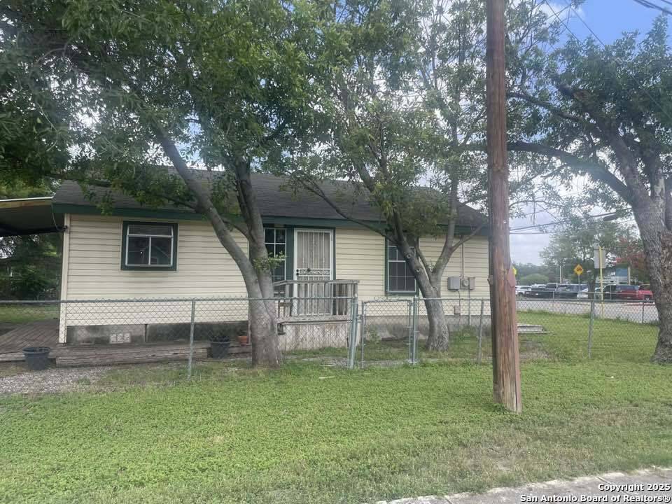 San Antonio, TX 78207-4611,605 19th St