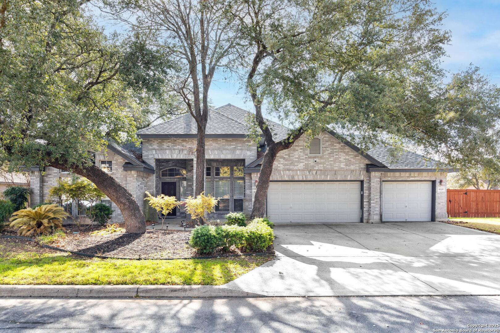 Helotes, TX 78023,9510 French Tree