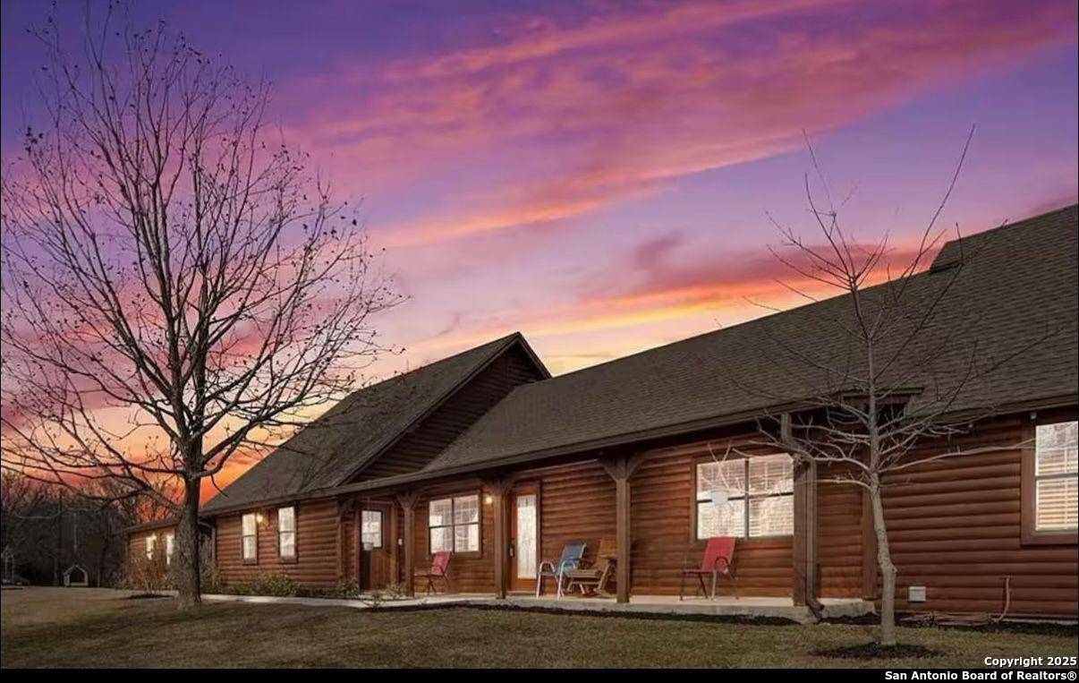 Martindale, TX 78655,81 butler