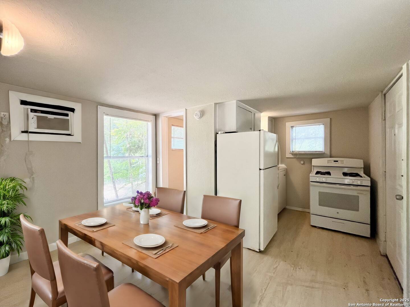 San Antonio, TX 78215,319 Army Blvd UNIT 9