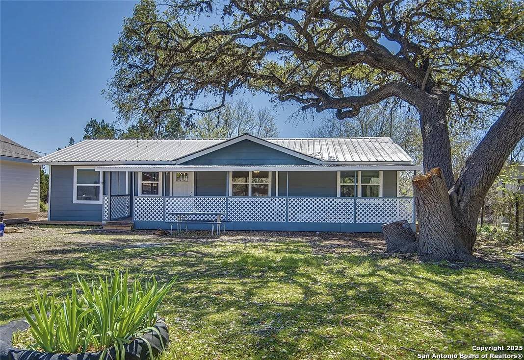 Canyon Lake, TX 78133,1668 Lakeview