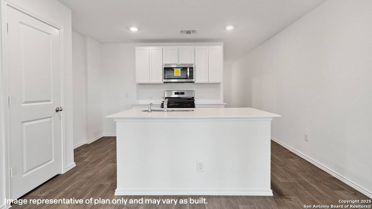 Von Ormy, TX 78073,15434 Lemon Pepper Creek