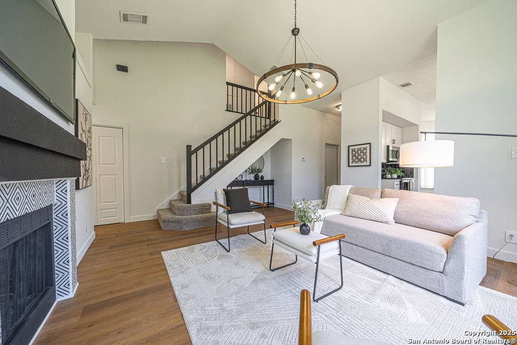 San Antonio, TX 78250,9302 Valley Hedge