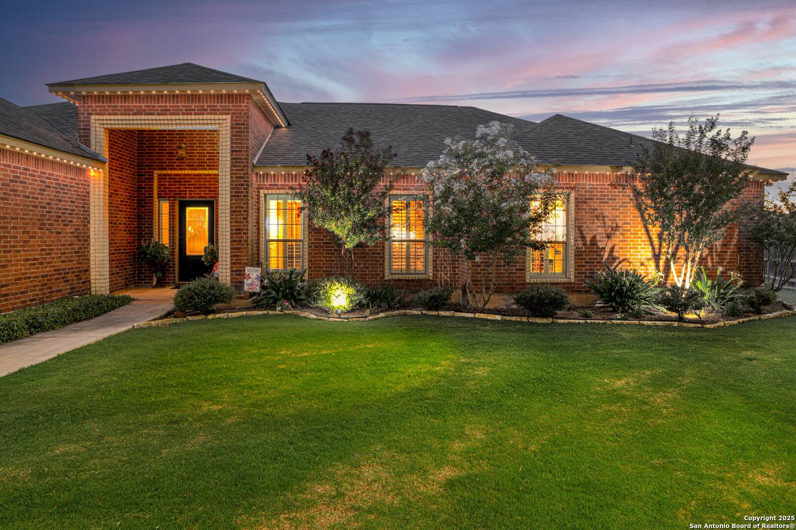 Seguin, TX 78155,170 Castle Breeze
