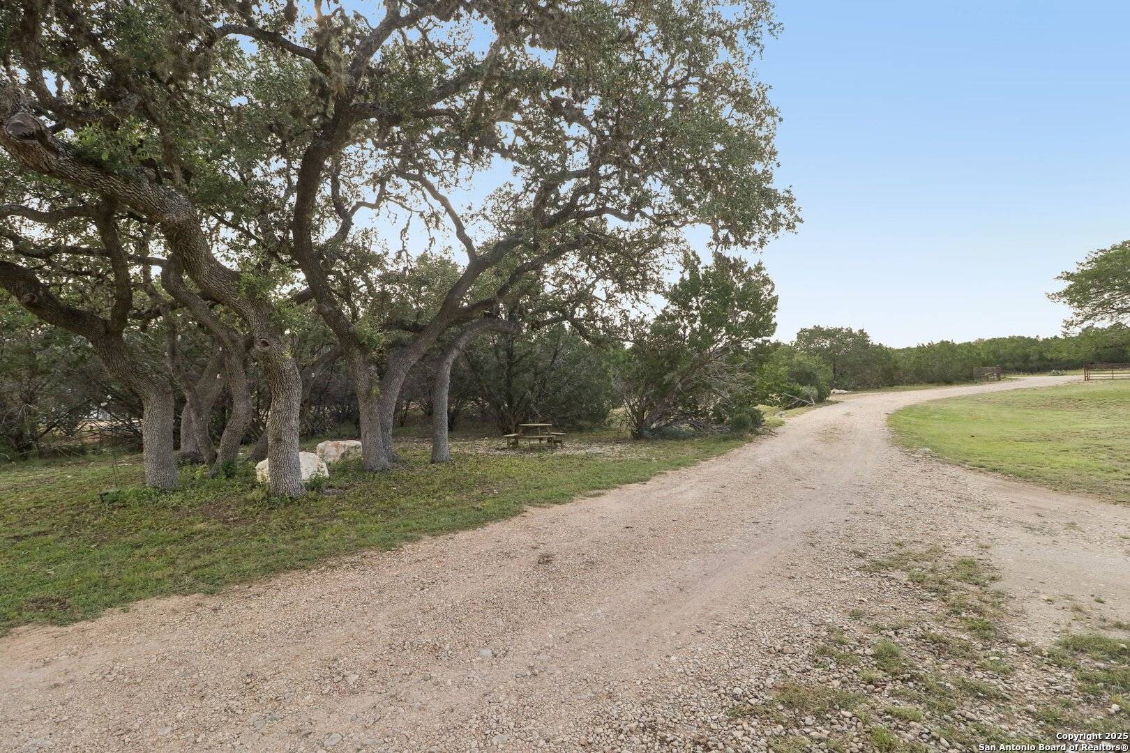 Pipe Creek, TX 78063,160 Deer View