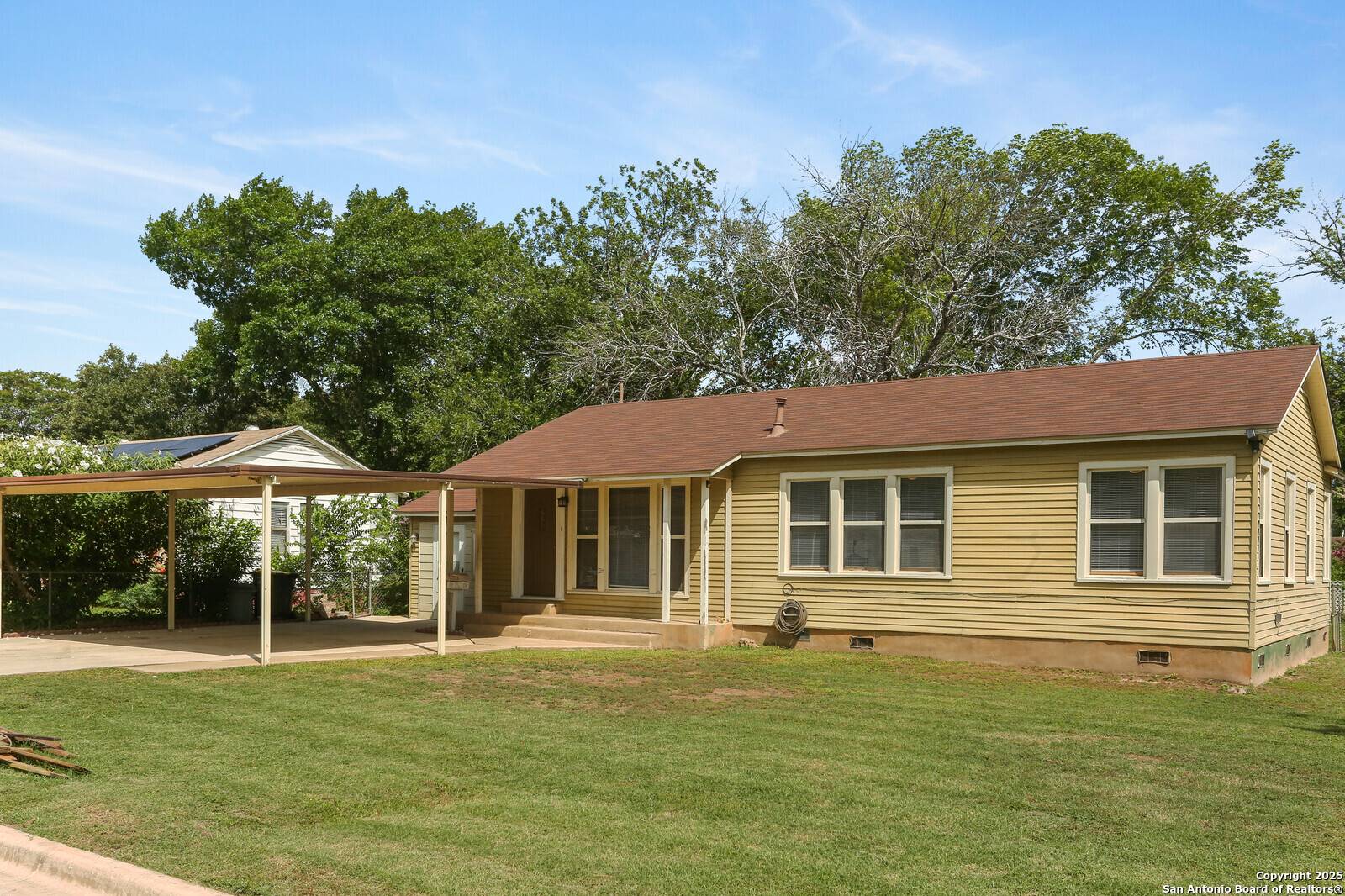 Schertz, TX 78154,411 BROOKS AVE