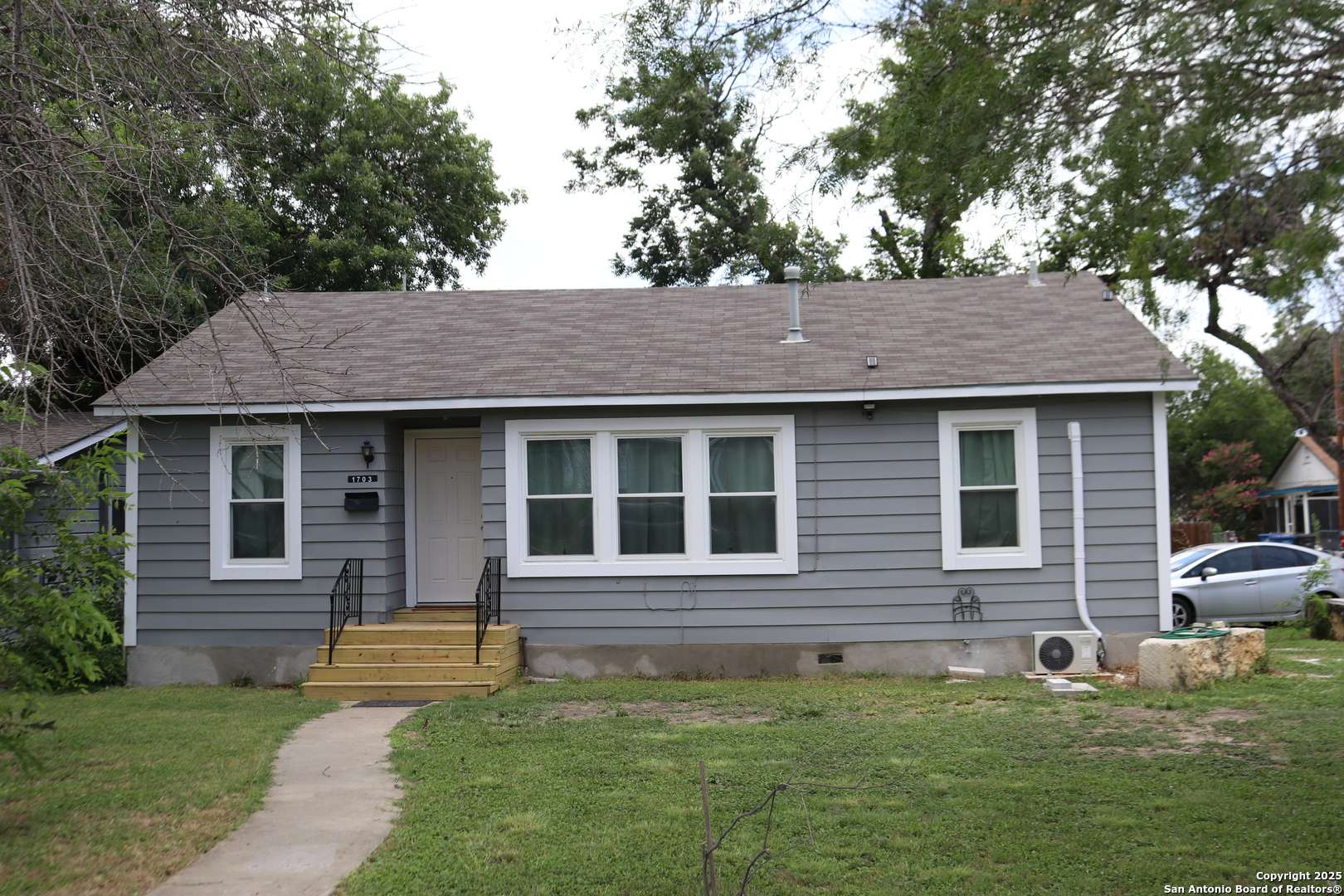 San Antonio, TX 78201,1703 Texas
