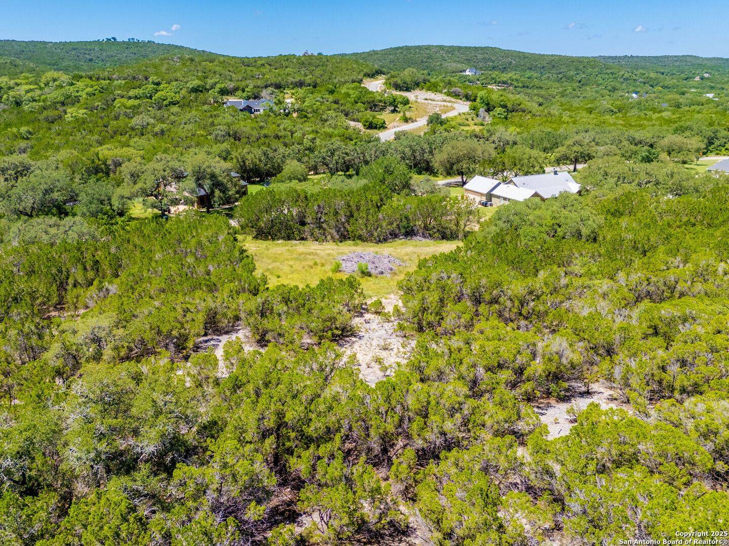 Mico, TX 78056,380 PR 1712