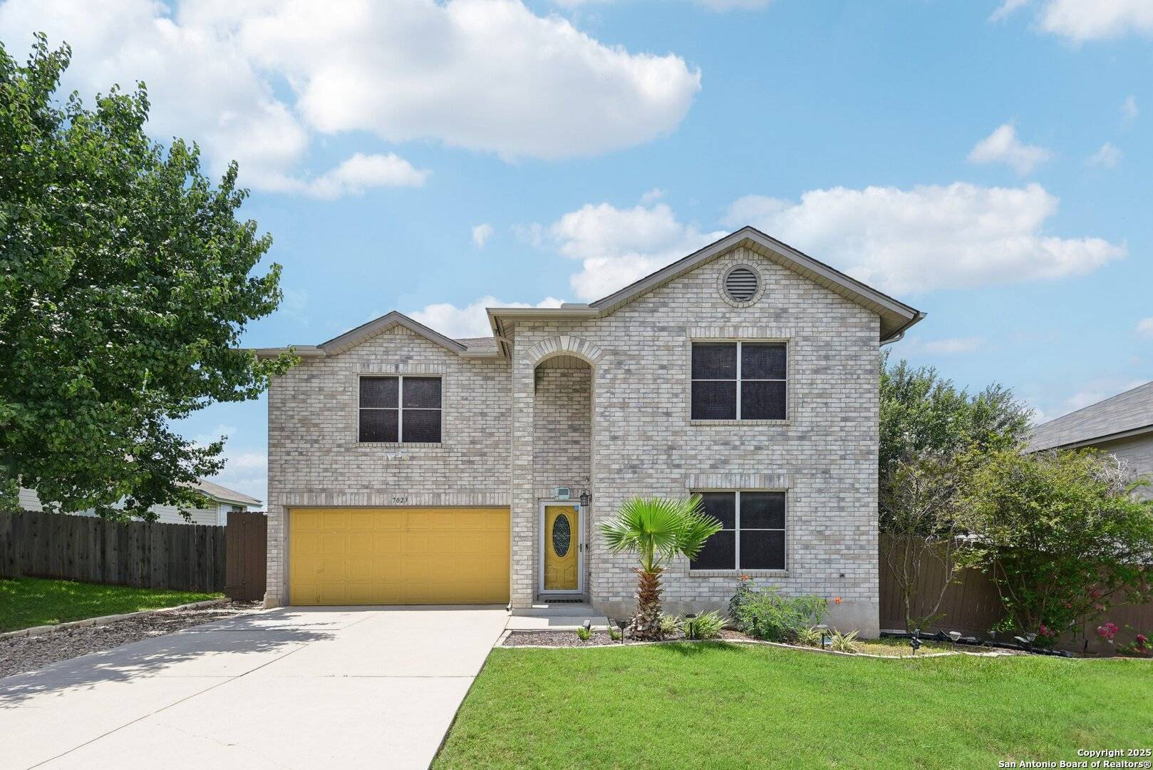 San Antonio, TX 78233,7023 Raintree