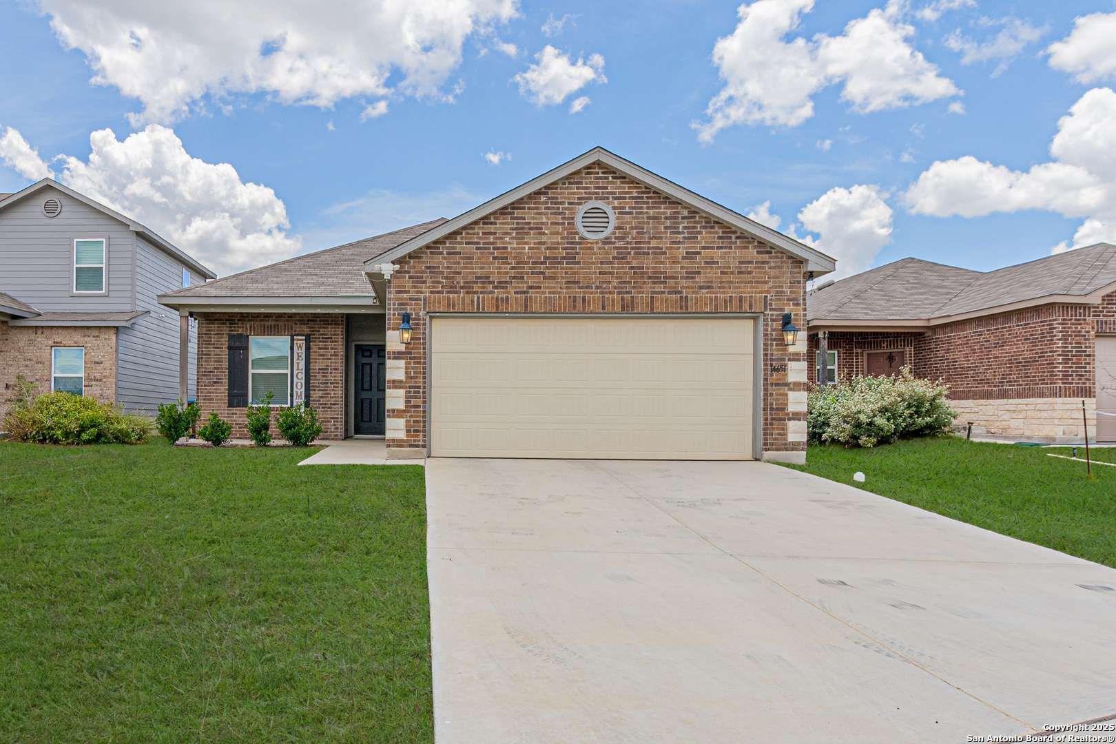 Elmendorf, TX 78112,14651 Latigo Loop