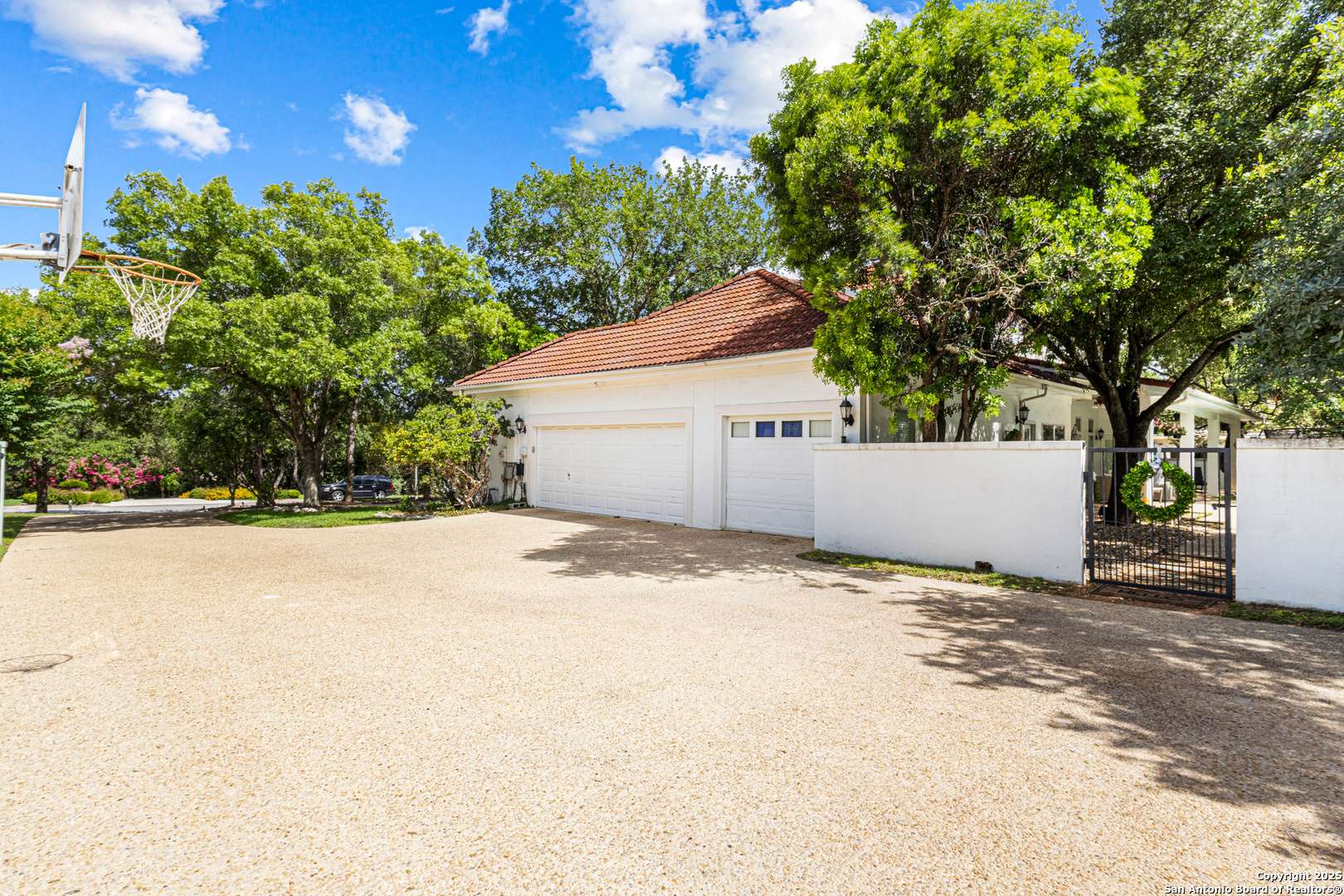 Shavano Park, TX 78230,322 Branch Oak