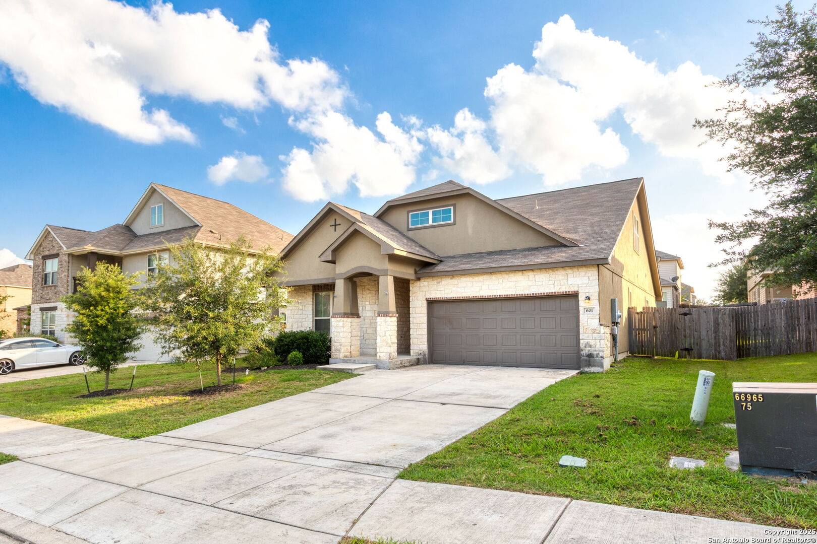 Cibolo, TX 78108,601 Saddle Villa