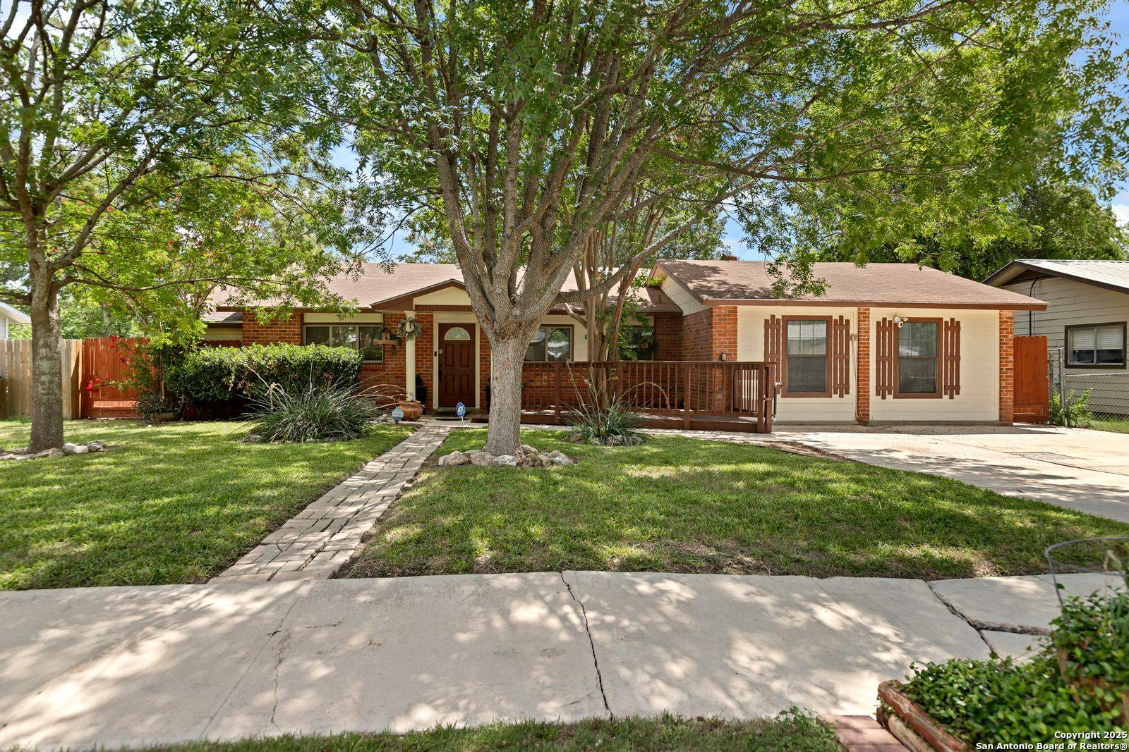 San Antonio, TX 78217,10811 Briarway