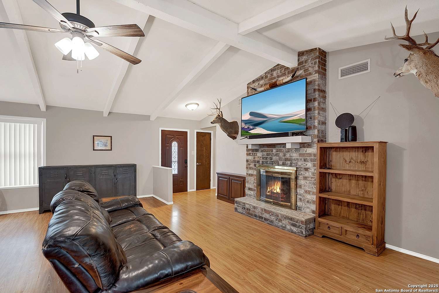 Floresville, TX 78114,1802 Chestnut