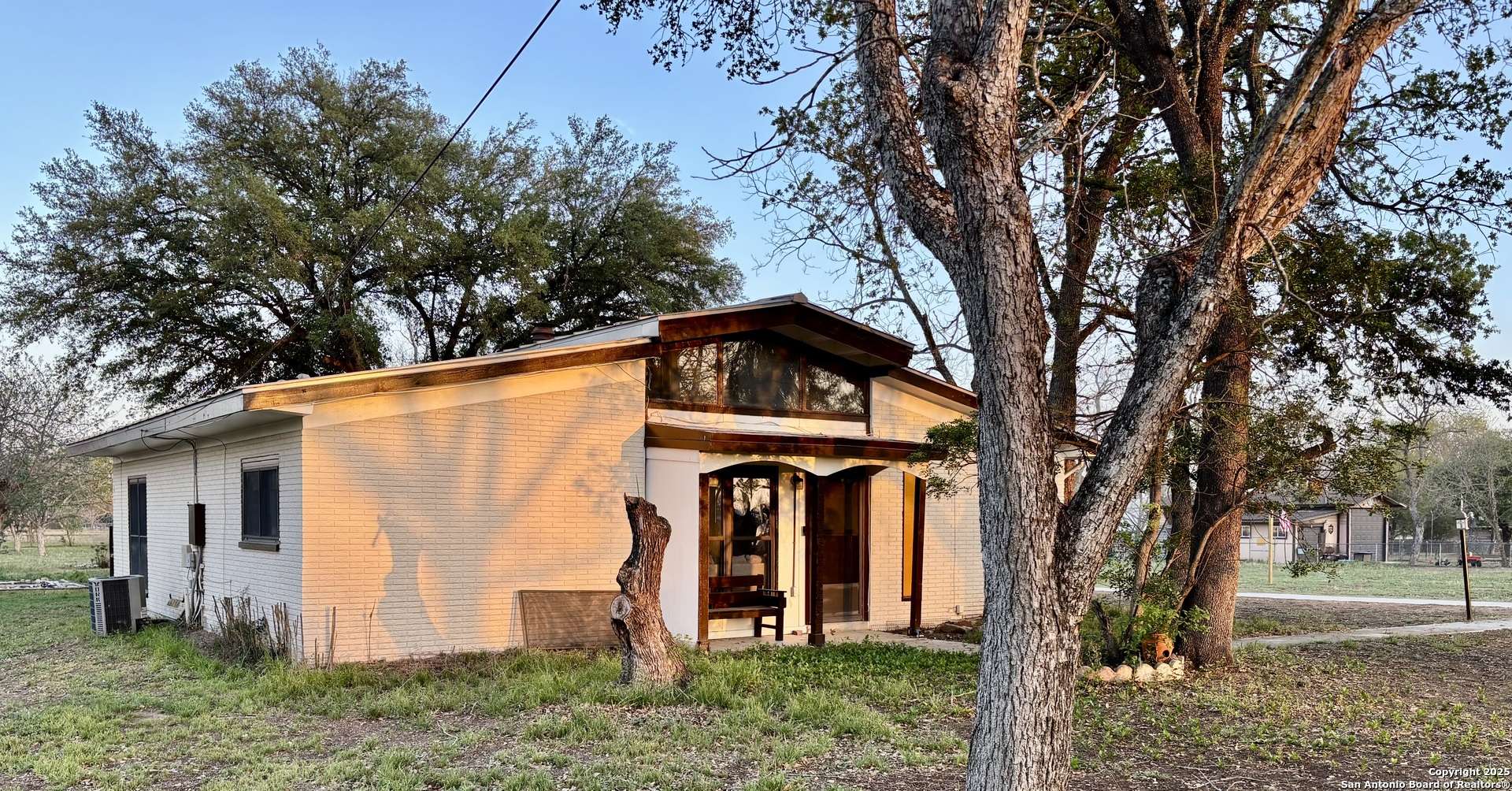 China Grove, TX 78263,3280 Gopher