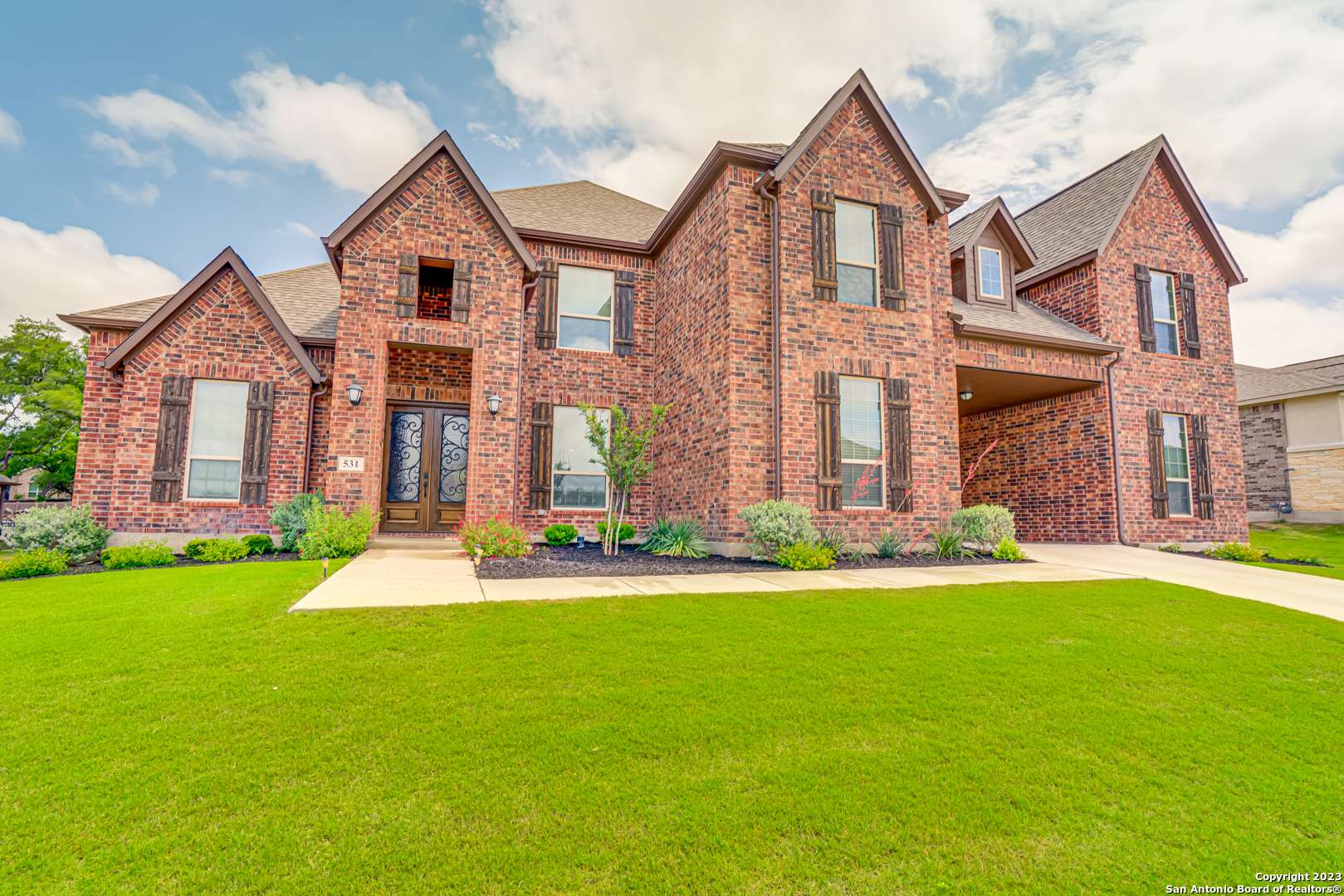 Castroville, TX 78009,531 Lilly Bluff
