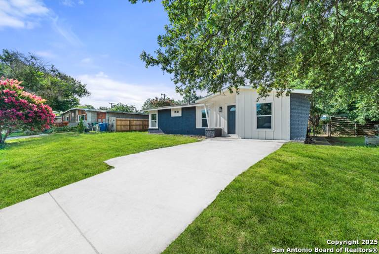 San Antonio, TX 78218,530 Lanark