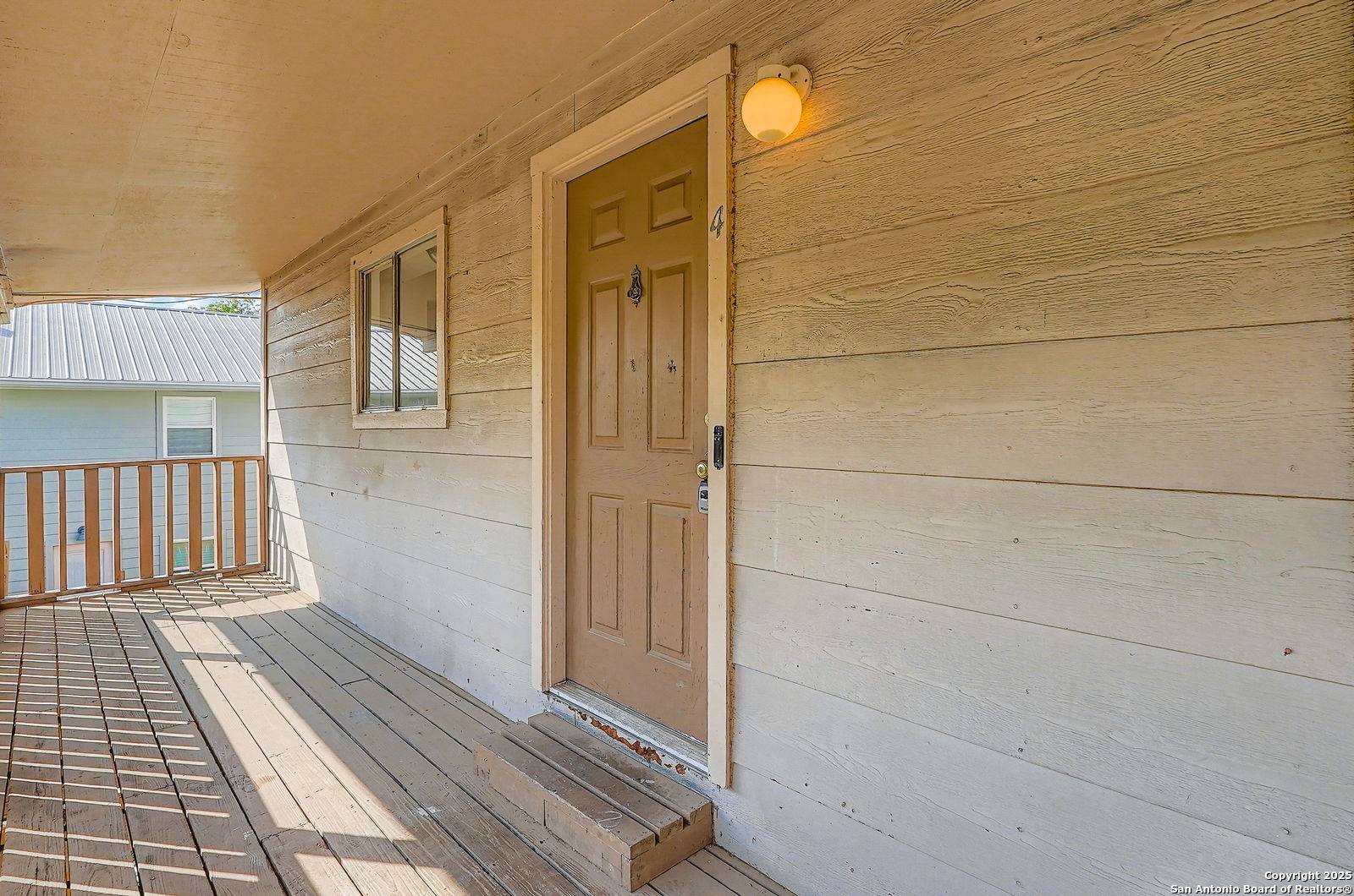 San Marcos, TX 78666,203 Mitchell St UNIT 4