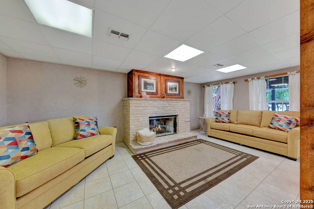 New Braunfels, TX 78130,1321 Zipp