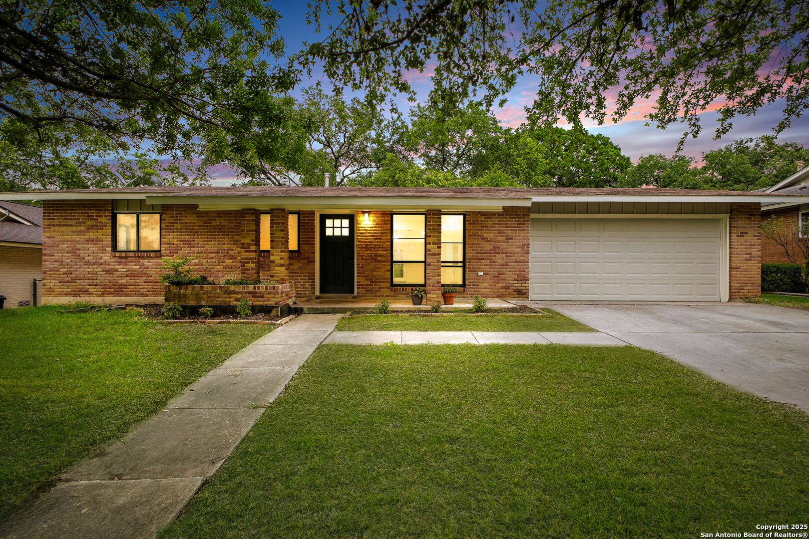 San Antonio, TX 78230,3226 Colony