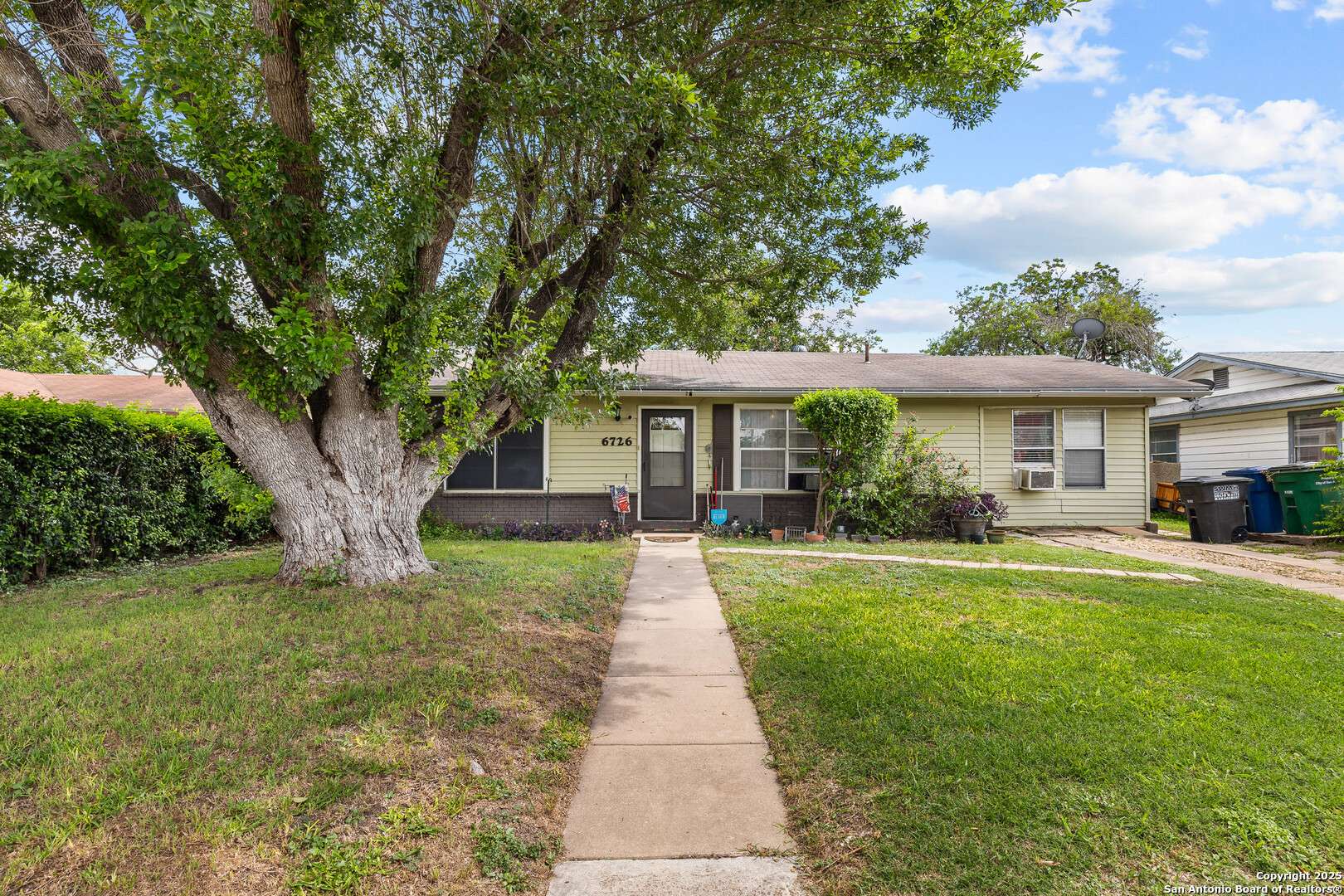 San Antonio, TX 78227,6726 Monterey
