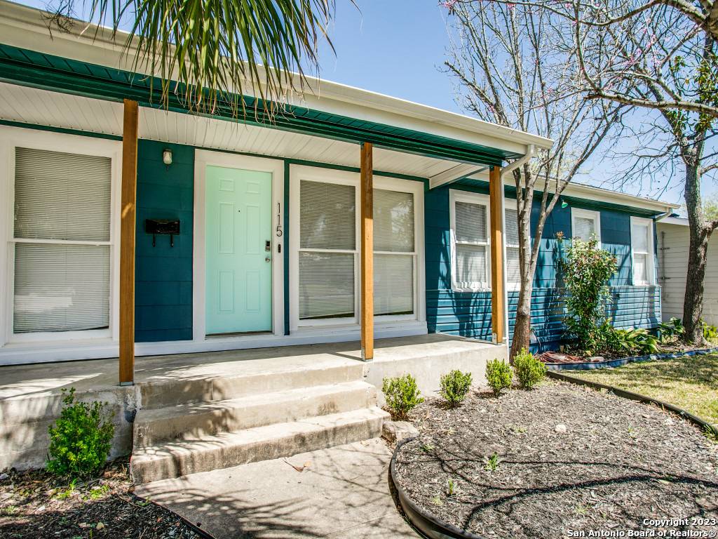 San Antonio, TX 78209-4833,115 BLAKELEY DR
