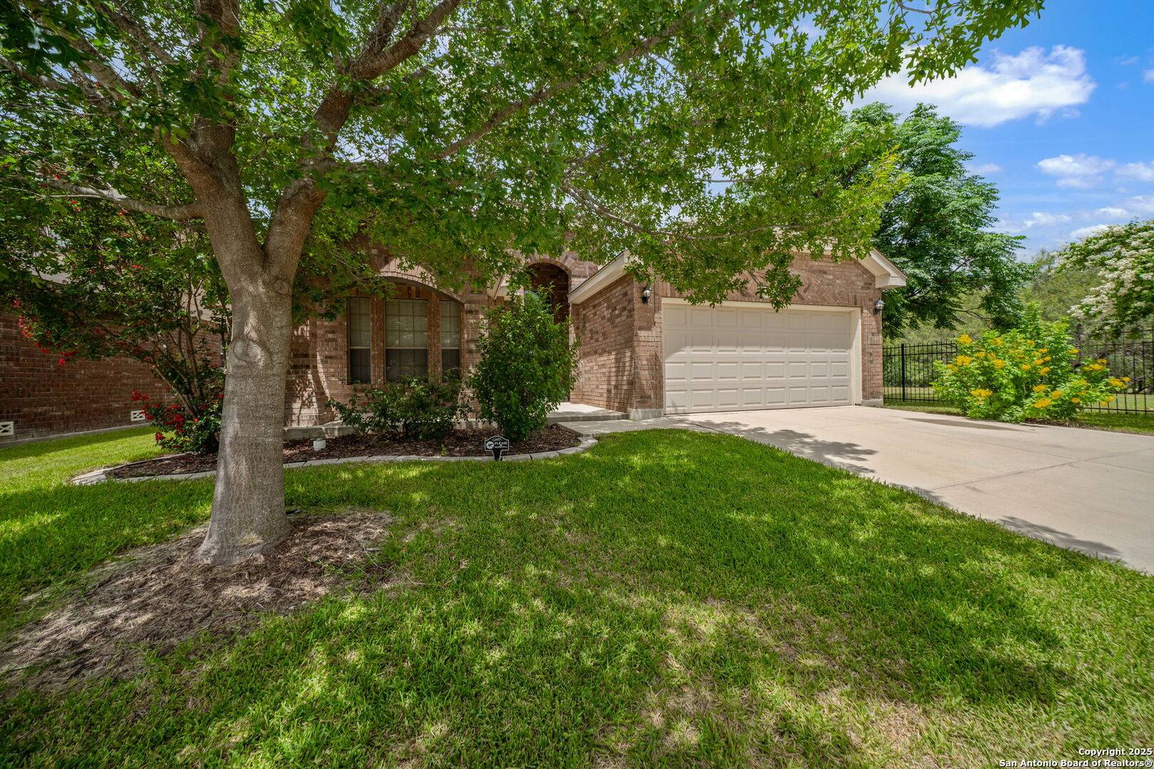 San Antonio, TX 78251,4023 Grissom Grove