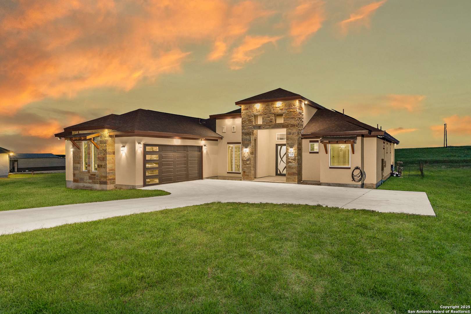 La Vernia, TX 78121,140 Summer Meadow Dr