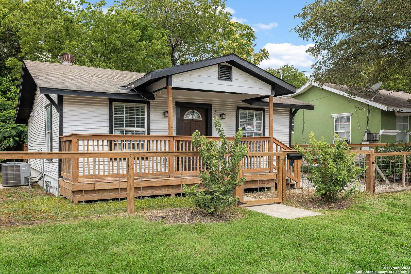 San Antonio, TX 78202,315 Saint James